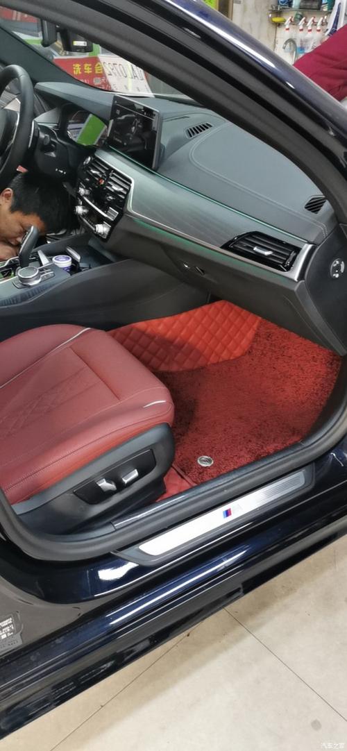 21款宝马5系选火山红内饰还是选摩卡棕内饰看这里走起