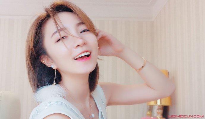 小潘潘yy跟谁睡过 猫系女友小潘潘被疑是老利女友