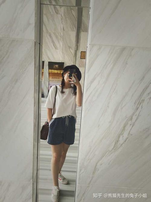 女17岁,身高163 体重118 大腿小腿很粗怎样穿?