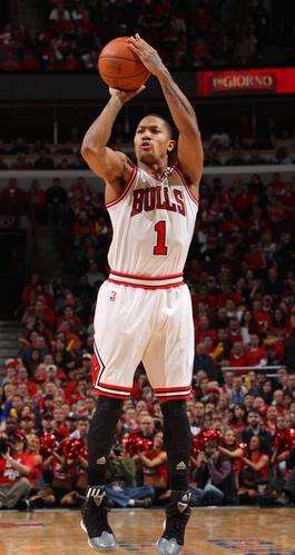 德里克·罗斯无水印壁纸!