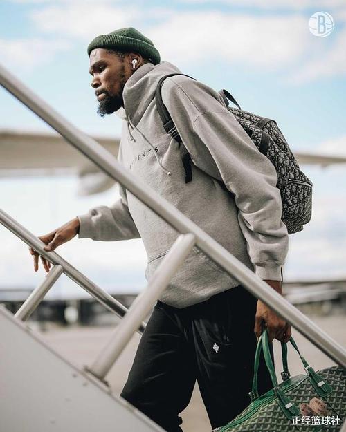 还剩1天篮网官方倒计时发布登机照杜兰特帽子亮眼欧文确定不打
