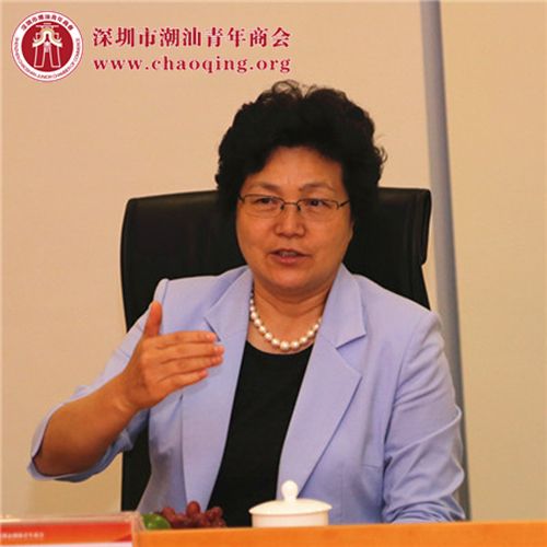晓忠,深圳市非公党委办公室主任耿绍炜,深圳市潮汕青年商会会长李奕标