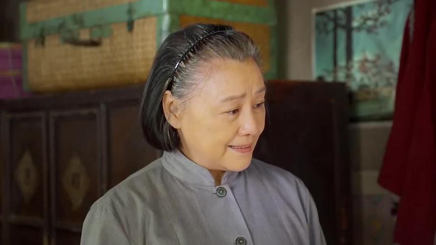 小草青青大牛喜迎喜鹊没成想春来不让进门给红包也不要