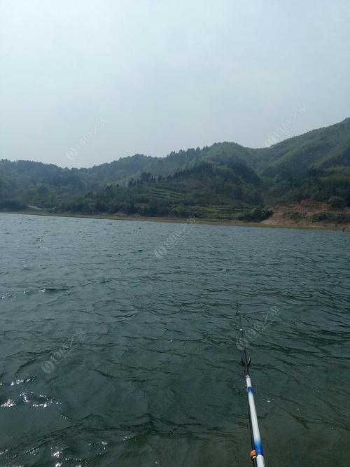盛夏时分,麻城三河口水库