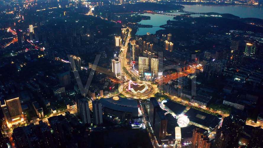 18元原创4k武汉光谷转盘航拍全景