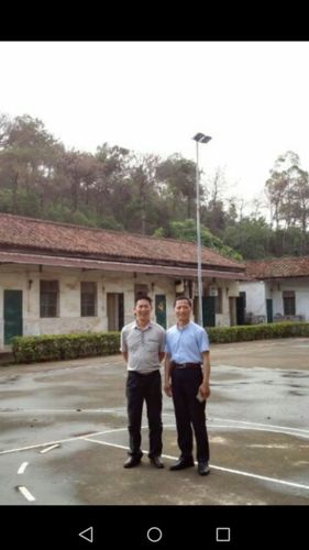 恵州潼湖军垦农场战友合影