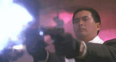 搞笑gif图:姑娘要照顾好自己,天气真的慢慢变冷了!