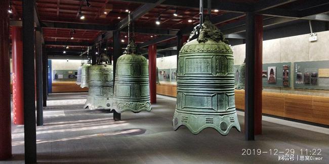 思窝花脸觉生寺游览大钟寺古钟博物馆了解中国古钟文化