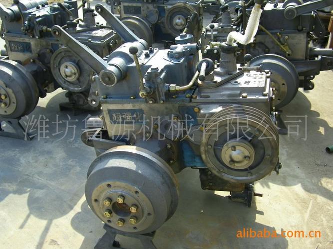 8 2十档小四轮四驱拖拉机变速箱 四轮拖拉机 山东农用