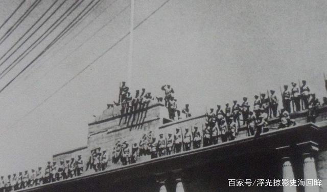 管玉泉:亲手将红旗插上南京国民党总统府,历史性的一刻由他书写