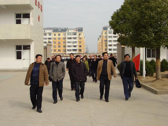 长丰县城关中学喜迎"合肥市特色初中"验收评估