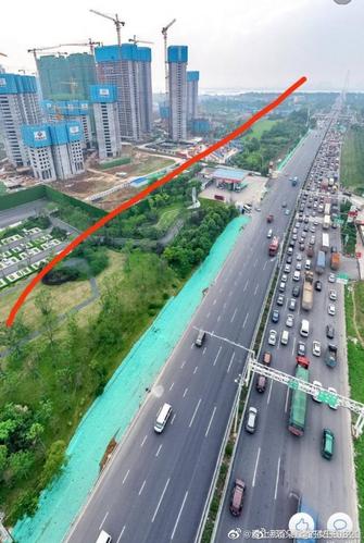 白沙洲三环西武高铁距离住宅不过数十米