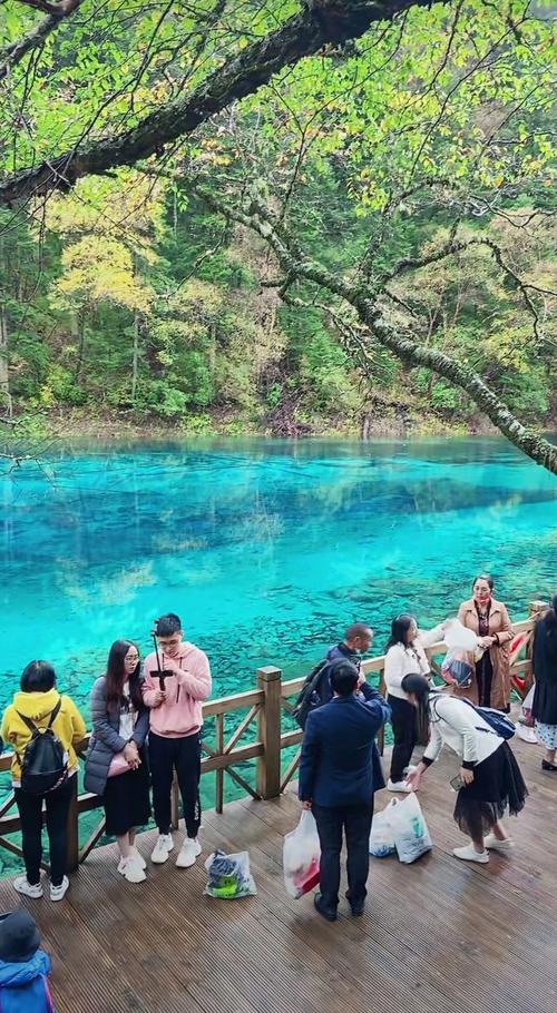十一国庆节前6天九寨沟天气温度实况穿衣指南景区实拍图片