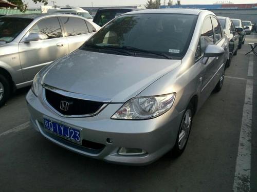 【北京】2008年4月 本田 思迪 1.5 豪华版 自动档