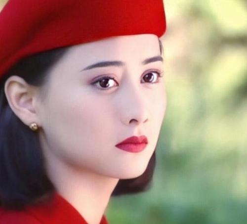 陈德容错失还珠格格小燕子看到试装照后被惊艳到了