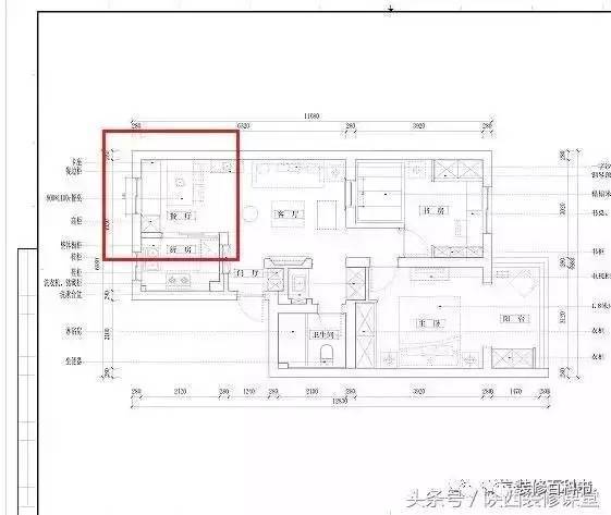 进门左手开放式厨房紧挨餐厅,卡座让餐厨完美衔接,看下图实景