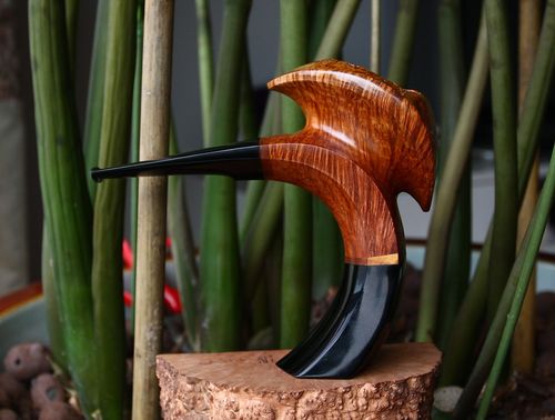 日本最著名手工烟斗大师h.tokutomi作品——蘑菇骑士斗