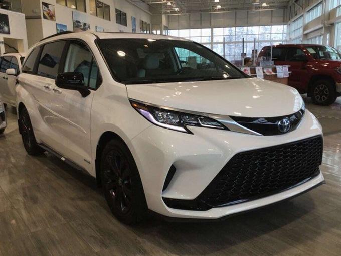 文章 燃油经济性一直都是日系车的亮点,而全新丰田塞纳不管是外观造型