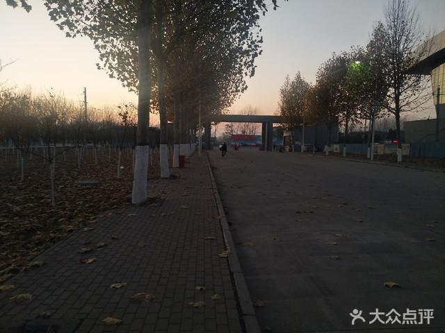 漯河医学高等专科学校新校区