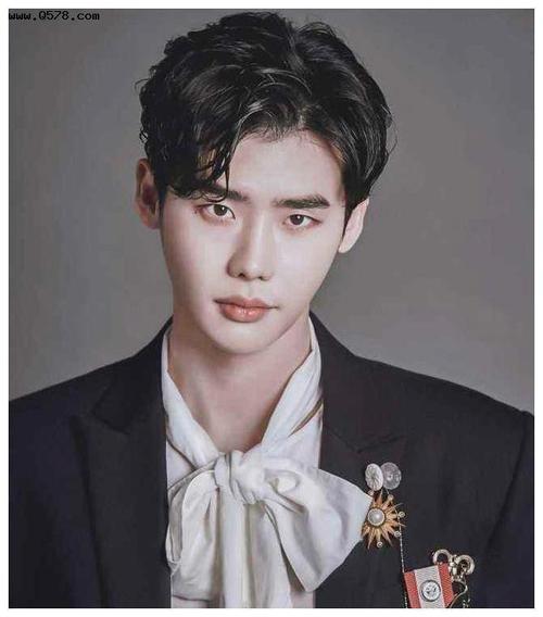 韩国十大高颜值高演技男明星又帅又会撩你最喜欢谁