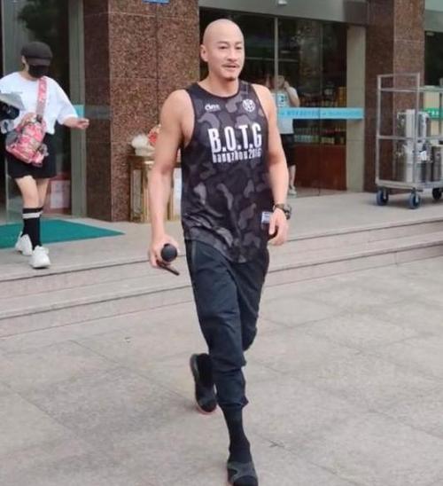 何润东近照曝光让人认不出,古装扮相暴露年龄,如今沦为配角!