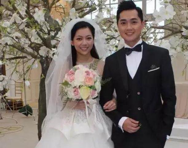 何雁诗爱得死心塌地 倒贴大床 急和渣男郑俊弘结婚