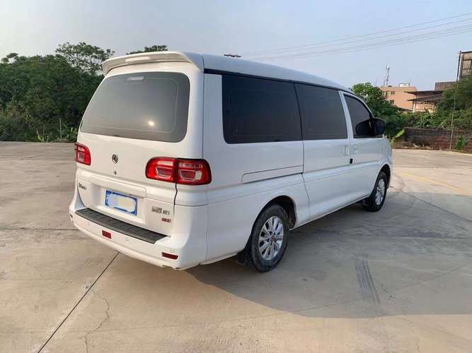 2017年东风菱智9座低价出售