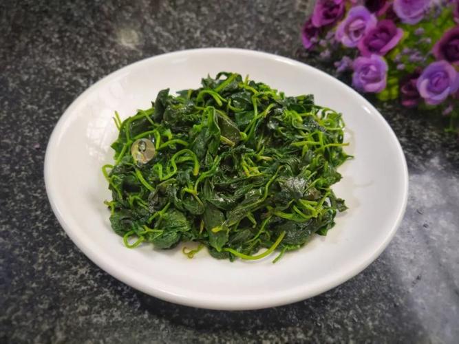 上海媳妇教你做酒香草头,一起品尝这道本帮菜里不可少