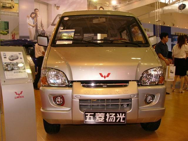 图片为长春车展柳州五菱参展车型图片.