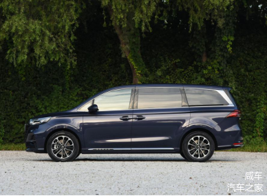 三胎放开,七座mpv选荣威imax8还是传祺m8?