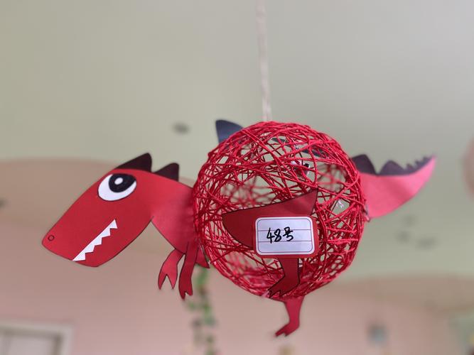 小萌友幼儿园"创意灯笼 点亮祝福"亲子手工灯笼展