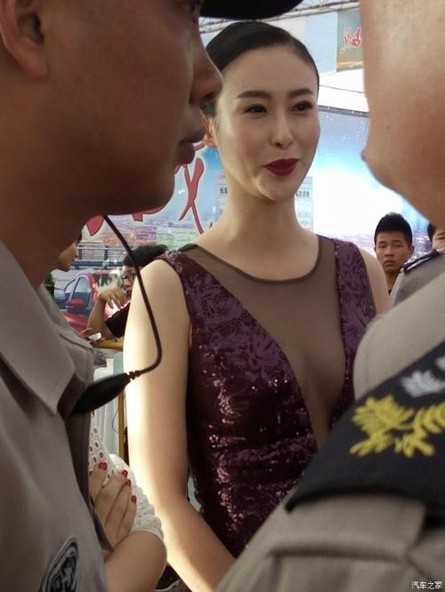 美女模特,名模兽兽翟凌照片大量放送!