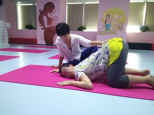 七个简单的小运动 助胎儿入盆