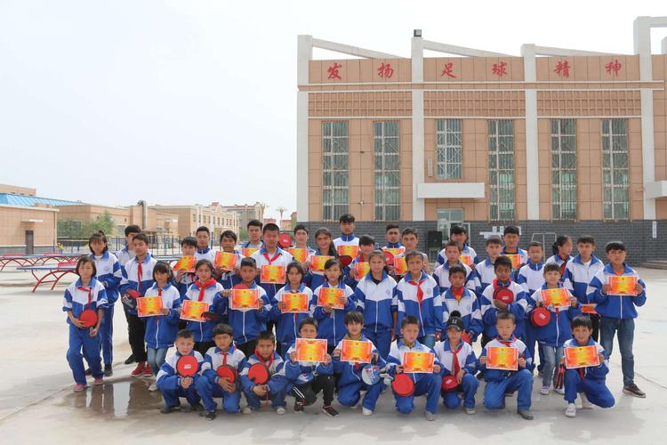 伽师总场学校举办2019年度春季田径运动会