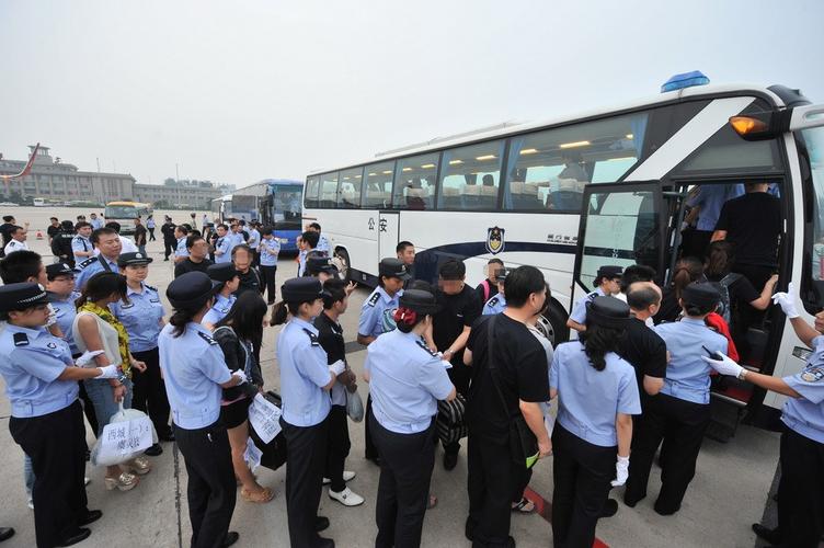 呼和浩特网络公司:"5-16"跨国电信诈骗案:54名嫌疑人