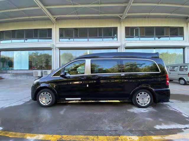 奔驰v250成功人士出行首选商务mpv