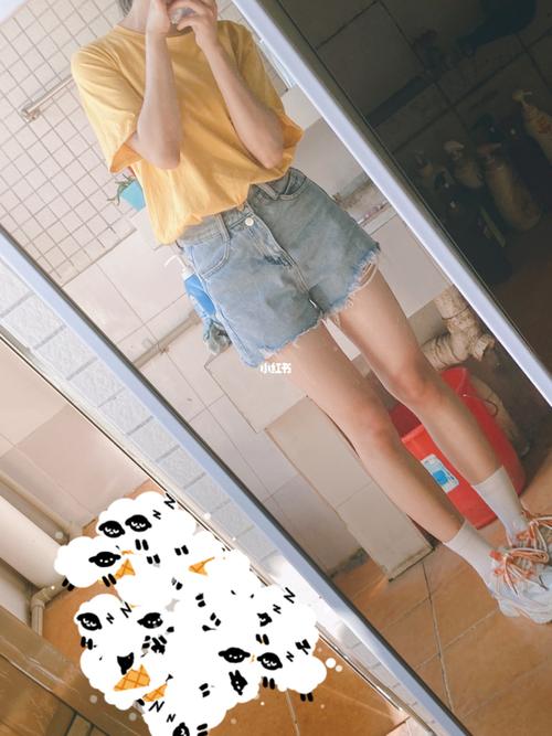 显瘦显腿长简单对镜自拍_对镜自拍_显瘦_显腿长_广州番禺职业技术学院