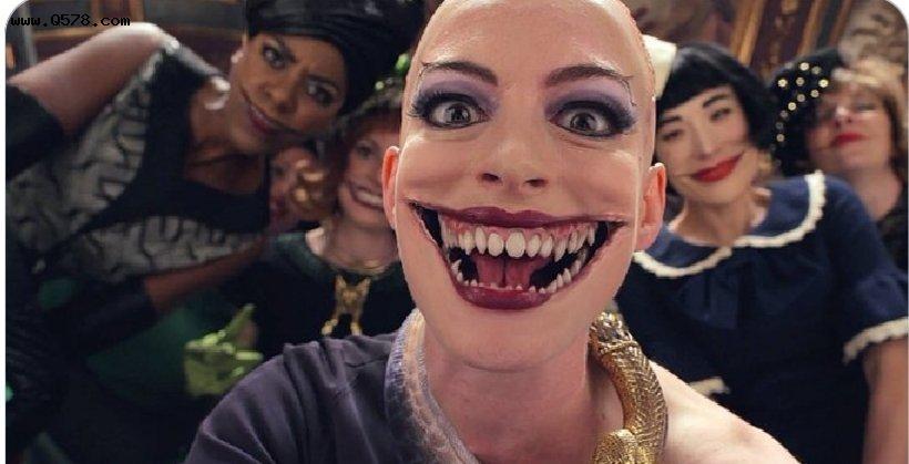 安妮海瑟薇女巫新短片发布裂口女巫真可怕