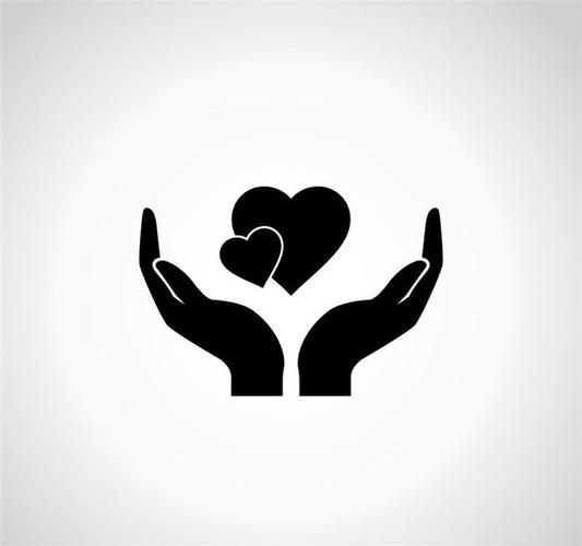 黑白双手托举爱心