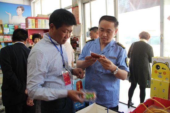 济宁市微山县两城镇人大组织开展《食品安全法》执法检查