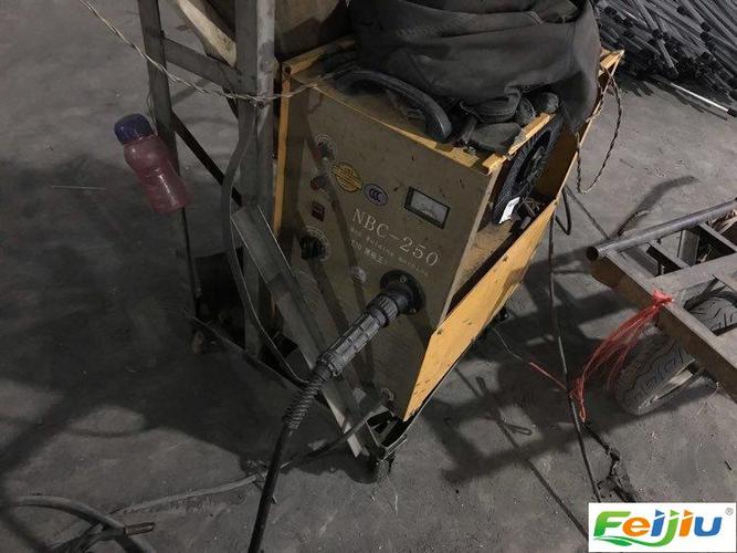 2台银像250二保焊机处置公告