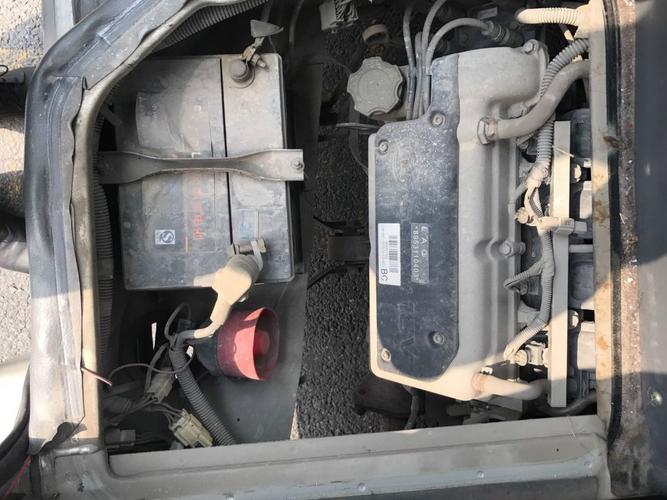 上汽通用五菱 五菱之光1.0-mt基本型5座(国Ⅲ带obd)