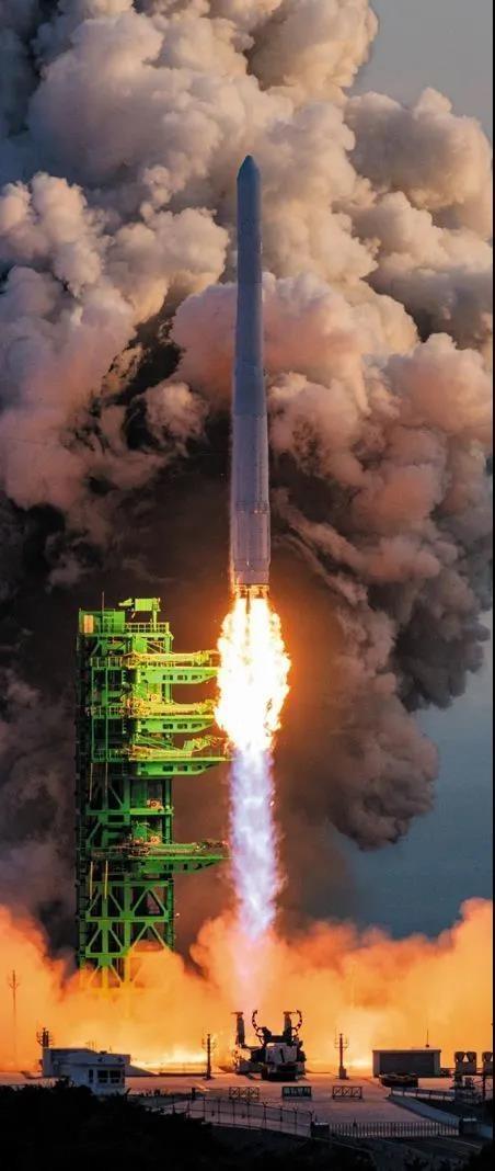 只是仿真卫星未能成功进入轨道,但从调查结果来看,火箭在中间没有爆炸