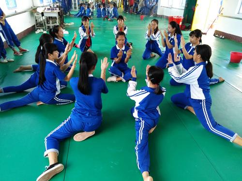 阳江学校,初中部舞蹈兴趣小组