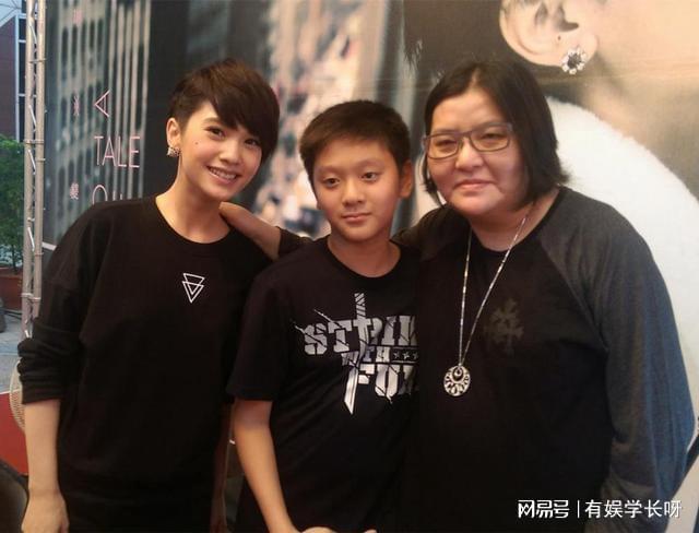 7位明星私生子近况有的被亲妈嫌弃有的19年不知生母是谁