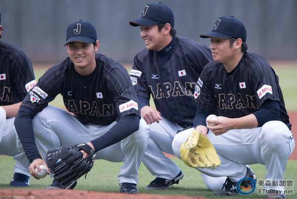 大谷翔平,松井裕树哥俩好 站一起现「最萌身高差」