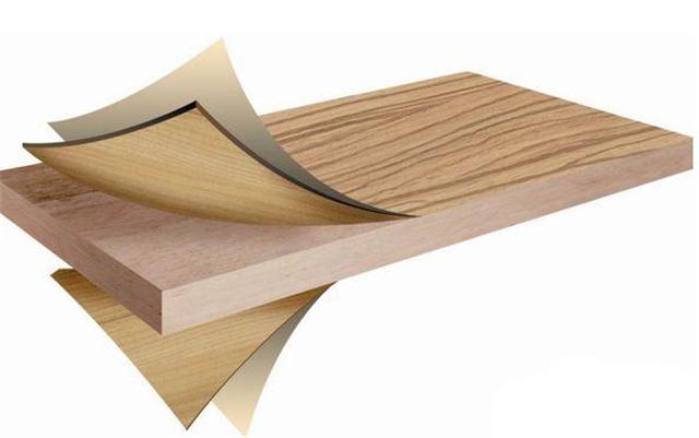 实木家具和贴皮家具其实一眼就能分清