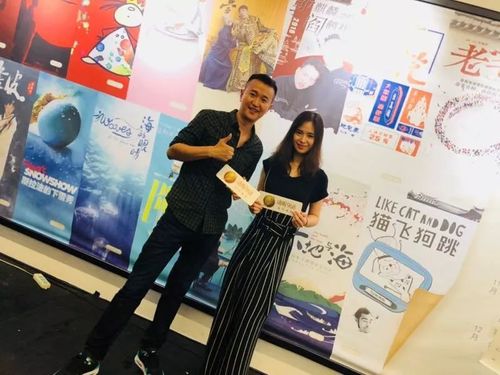 live968在地铁里看见音乐风景