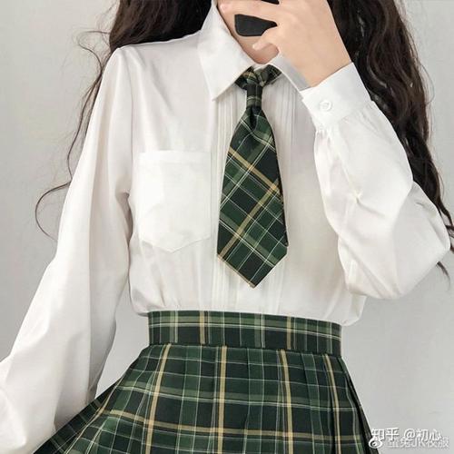 小青年和少女们为什么会钟爱jk制服呢?