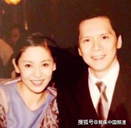 甚至丁佩和女儿将生意做的